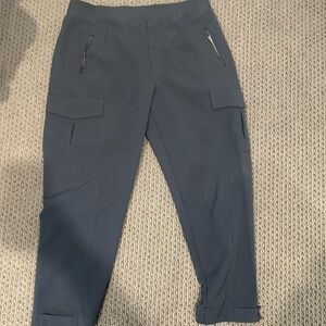 Athleta | blue Endless Cargo Pant excellent used condition